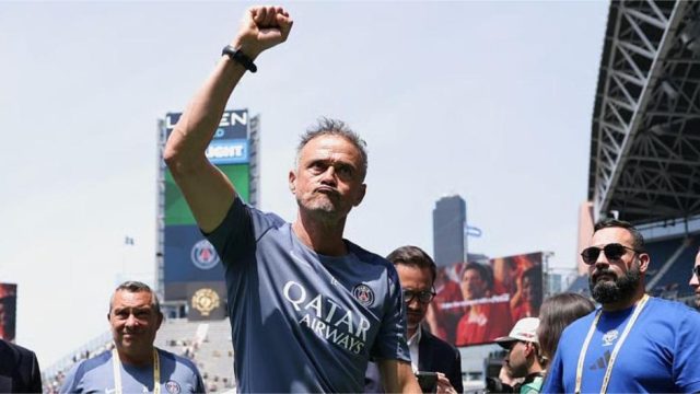 那台深夜亮着的小屏，藏着2026世界杯最热的看球玩法
